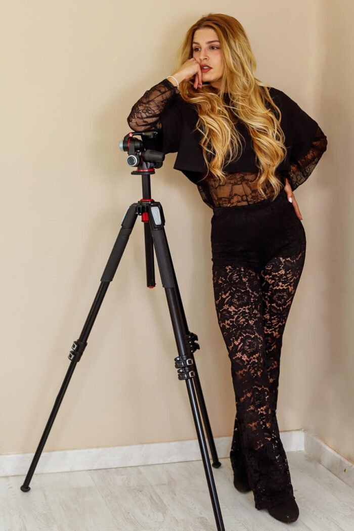 Pantalón encaje negro