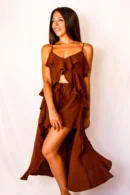 Conjunto Capas Volantes Marrón